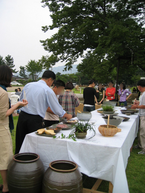 석양의 한옥마을